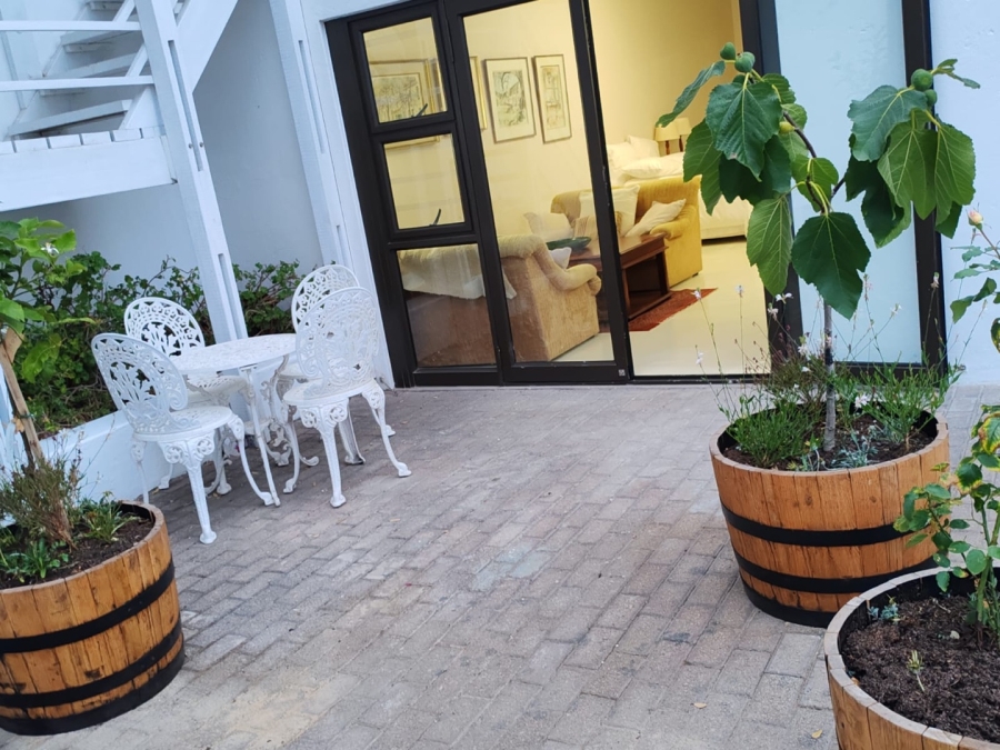 To Let  Bedroom Property for Rent in Beachy Head Western Cape